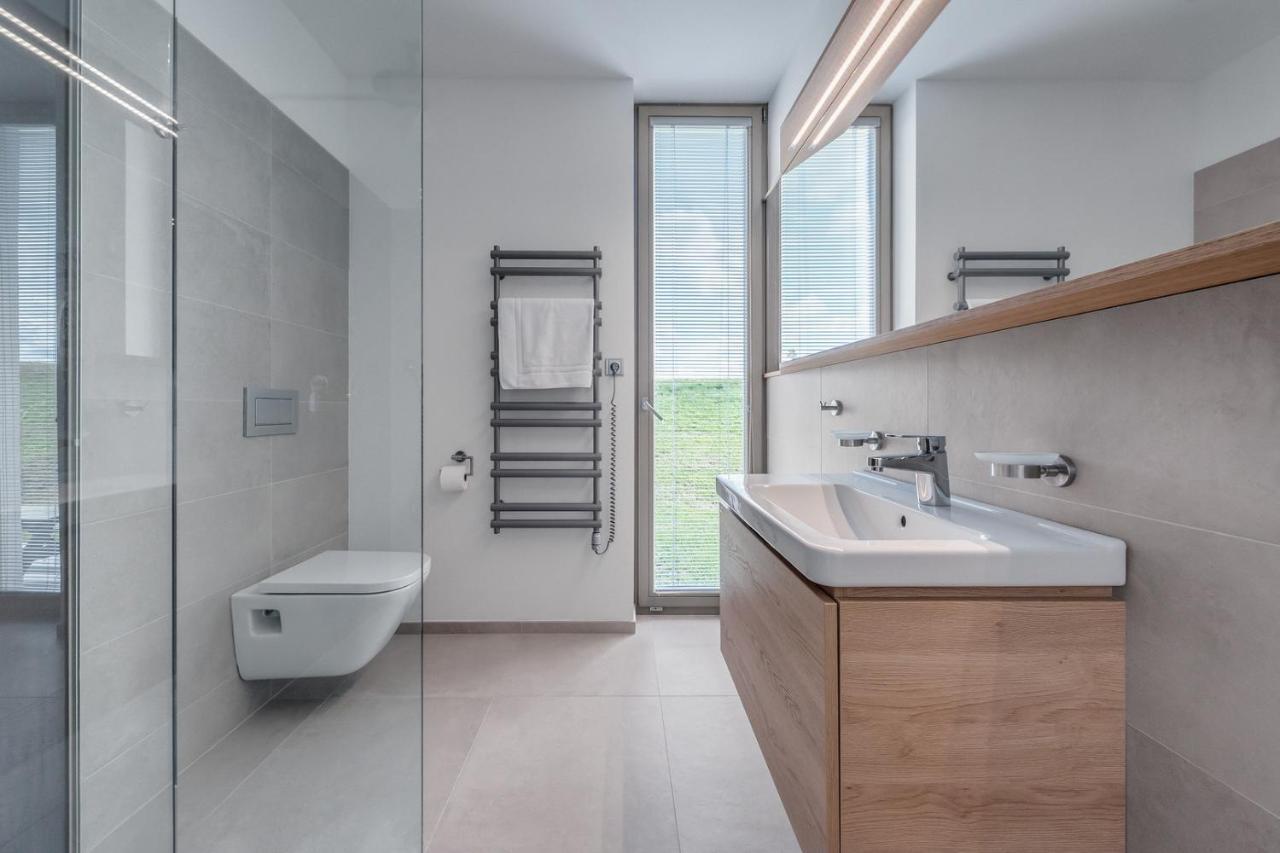 Apartmany Hradecek Mladé Buky Zewnętrze zdjęcie
